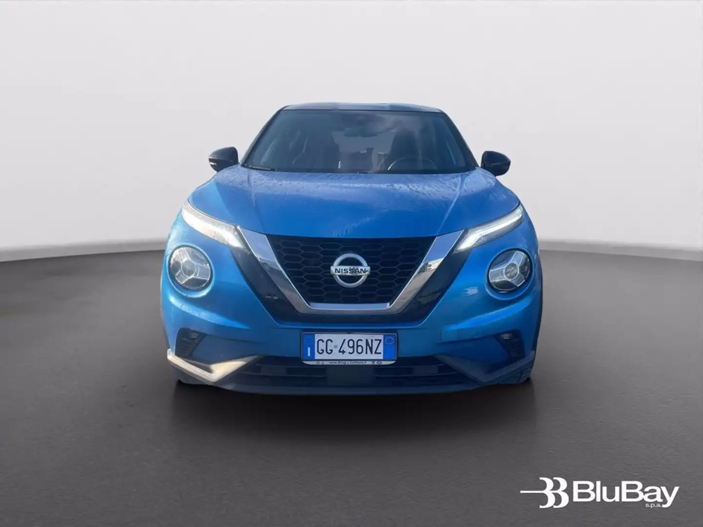 Nissan Juke 1.0 DIG-T 114 CV N-Connecta Синий - 2
