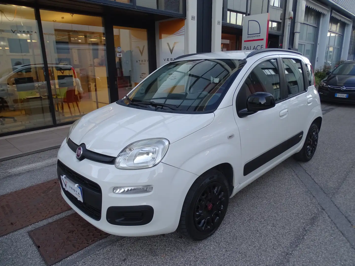 Fiat Panda Panda III 2012 1.2 Easy 69cv Bianco - 1