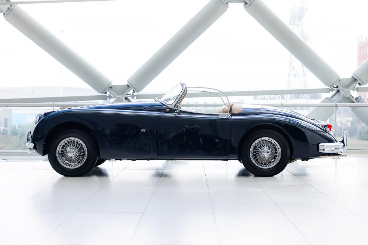 Jaguar XK 150 Roadster 3.4 | OTS | Blue over Tan |, foto 7