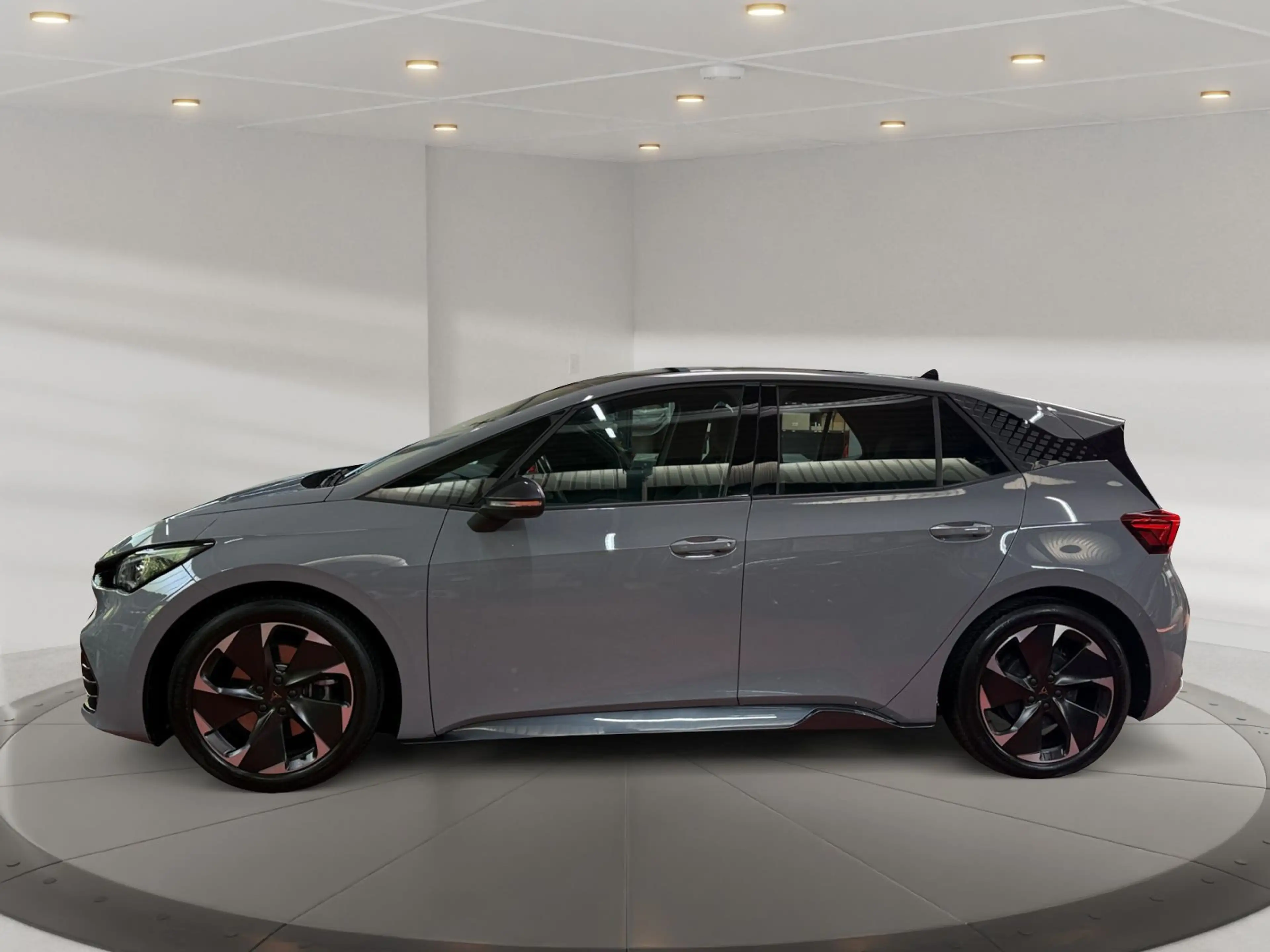 CUPRA Born 58 kWh Pano/Assist/Kamera/Navi/DAB/uvm. — photo 3