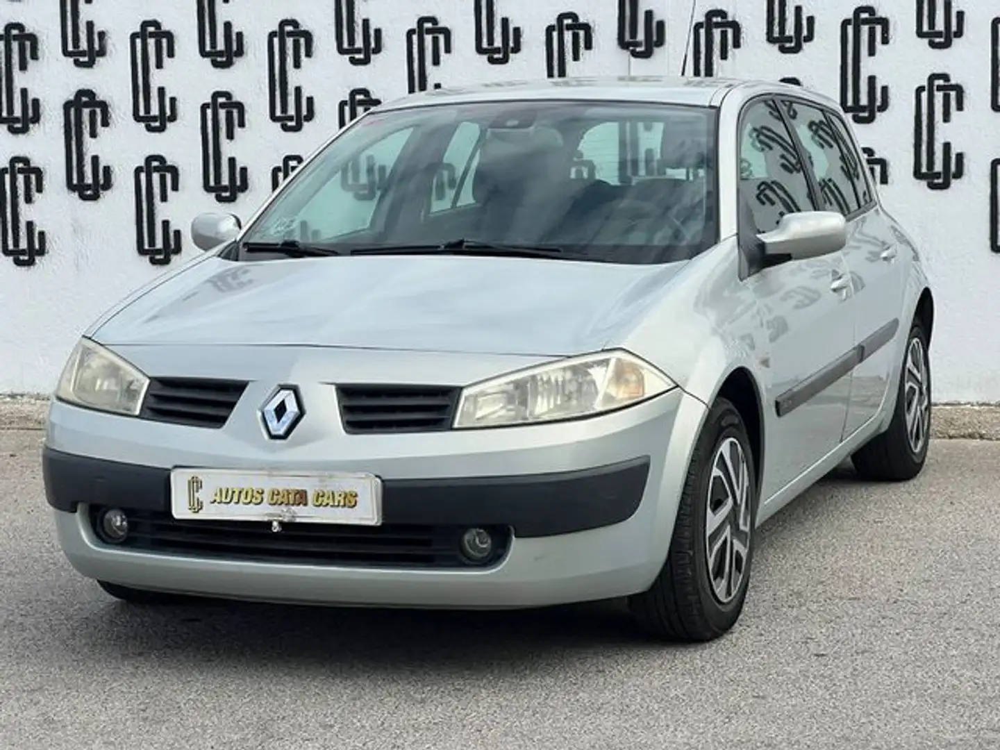 Renault Megane 1.4 Confort Dynamique Grey - 2