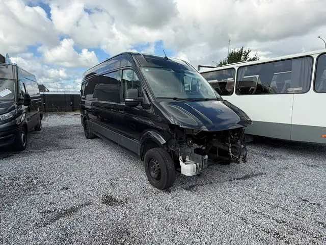 Volkswagen Crafter (Stock Id 33019) motor kapot