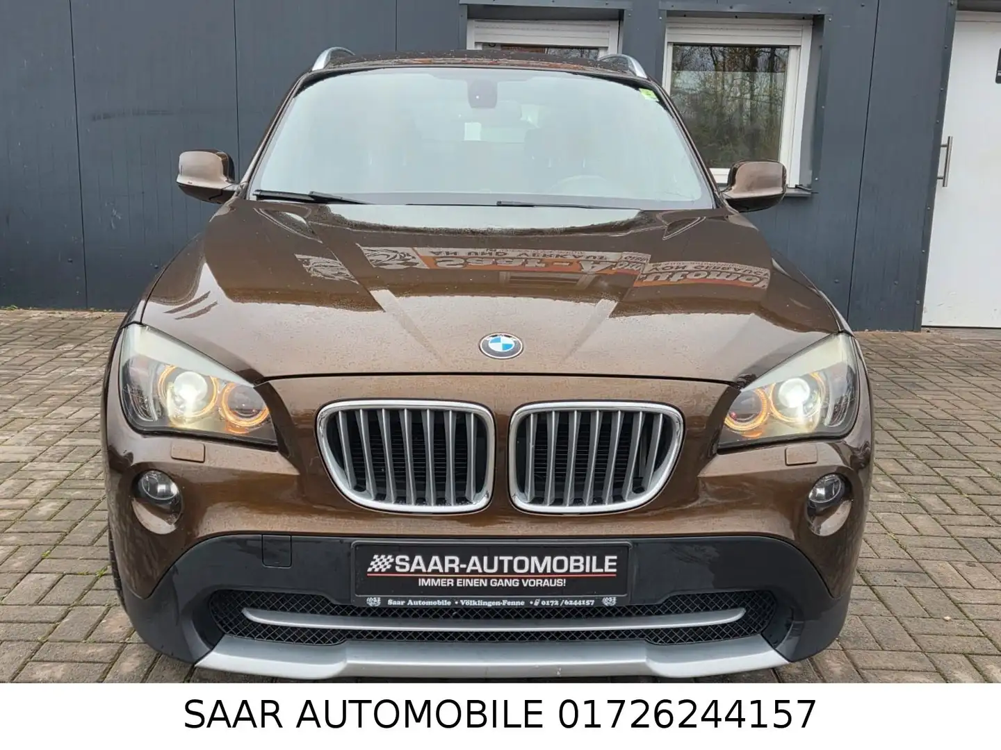 BMW X1 2.0D 23 d xDrive AUTOMATIK/BI-XENON/AHK/EURO5 Brun - 2