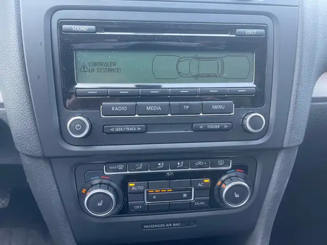Volkswagen Golf view 14