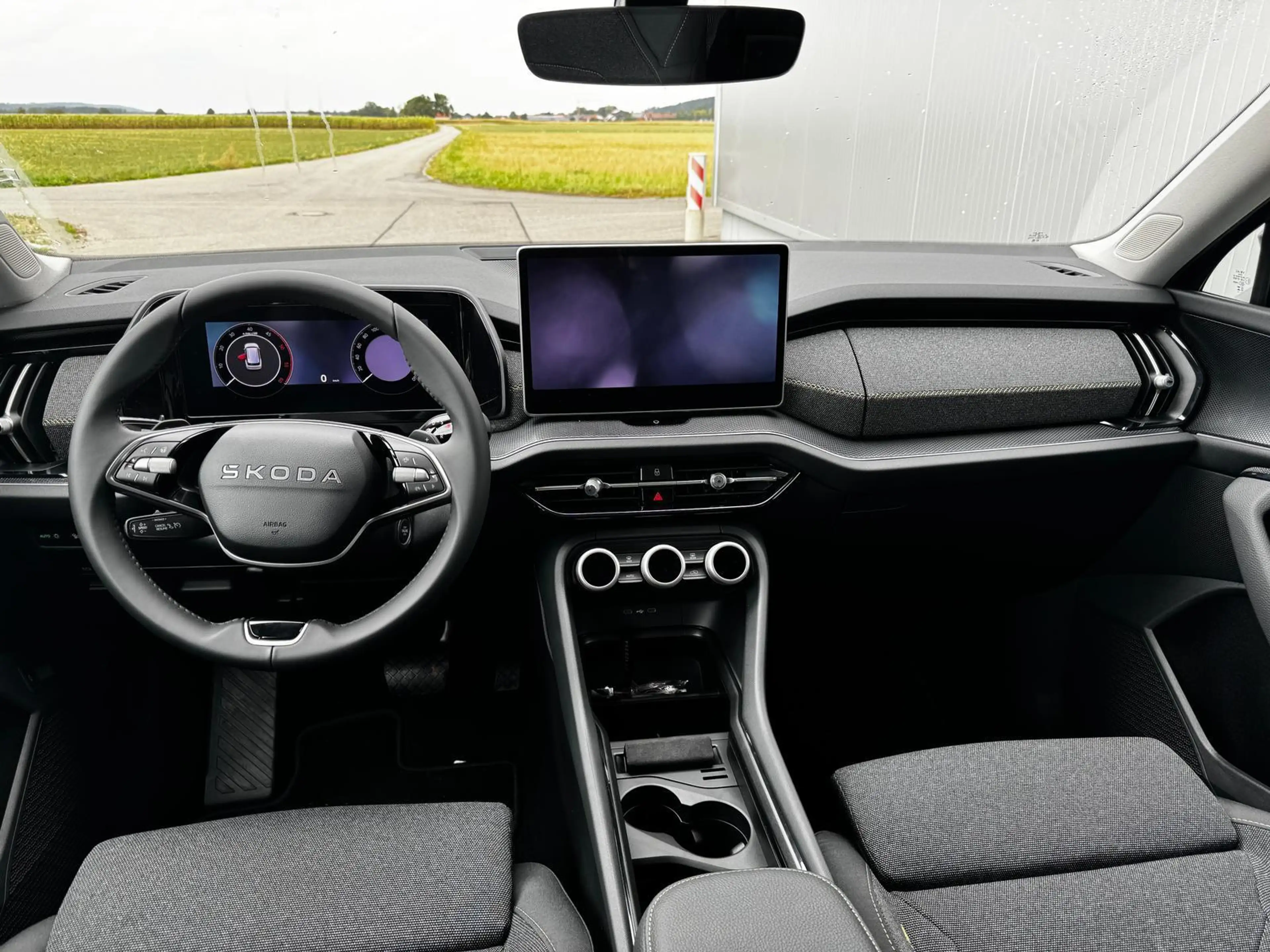 Skoda Kodiaq 2.0 TDI 142 kW 4x4 Selection DSG 7 Sitzer 19 Zo... — photo 8