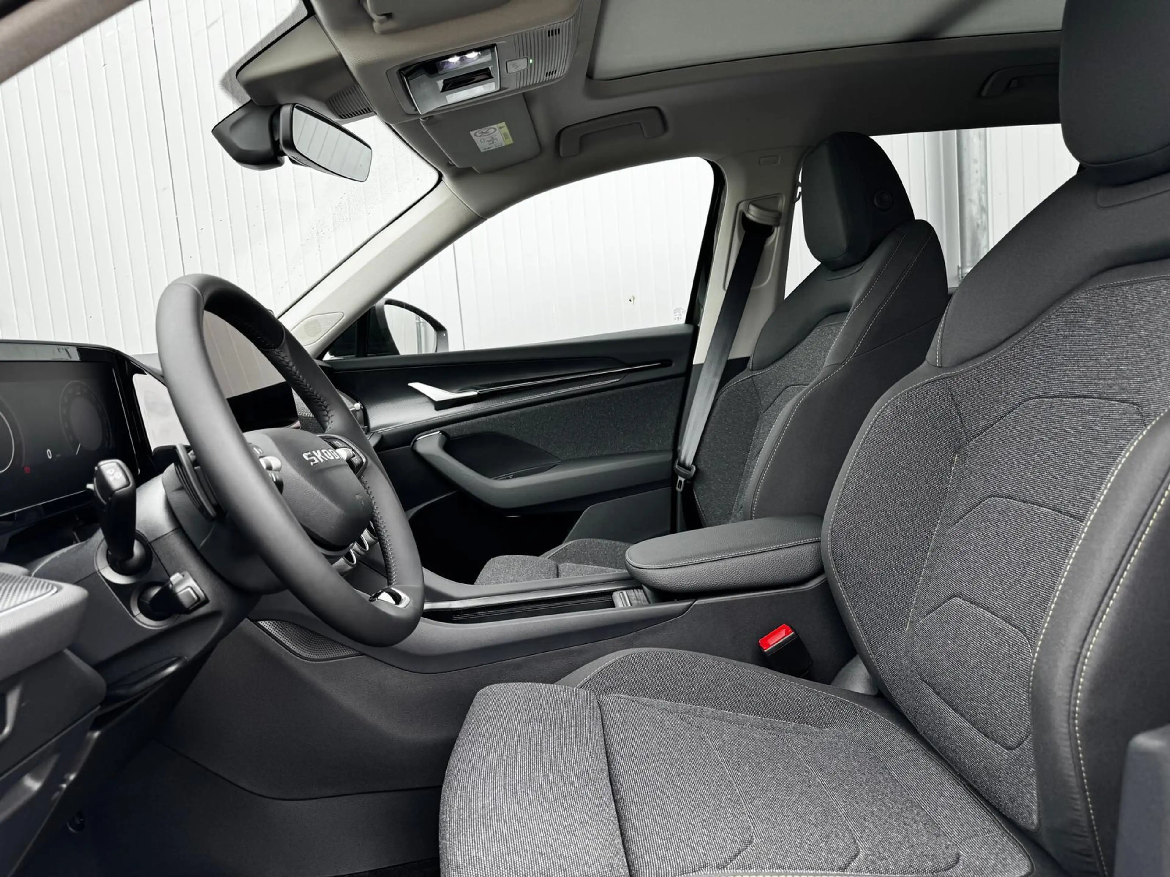 Skoda Kodiaq 2.0 TDI 142 kW 4x4 Selection DSG 7 Sitzer 19 Zo... — photo 9