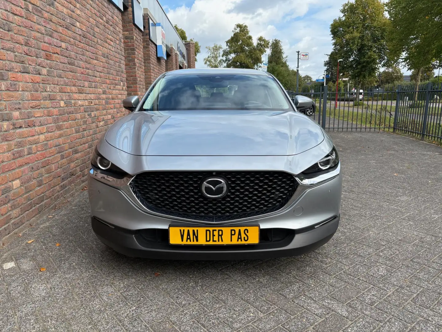 Mazda CX-30 2.0 e-SkyActiv-X M Hybrid Luxury Grigio - 2