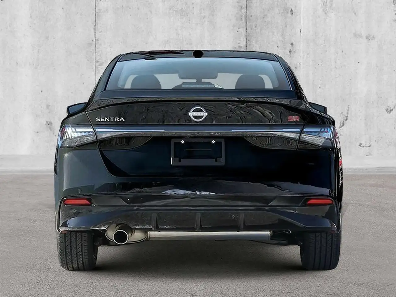 Nissan Sentra снимка Nissan Sentra