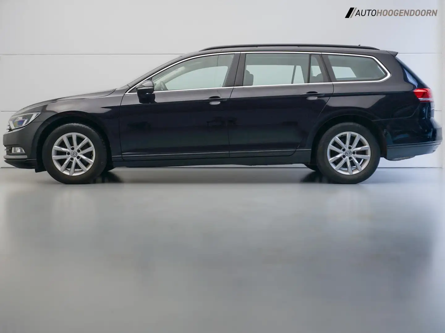 Volkswagen Passat Variant 1.4 TSI Business Edition (NAVIGATIE,STOELVERWARMIN Zwart - 2