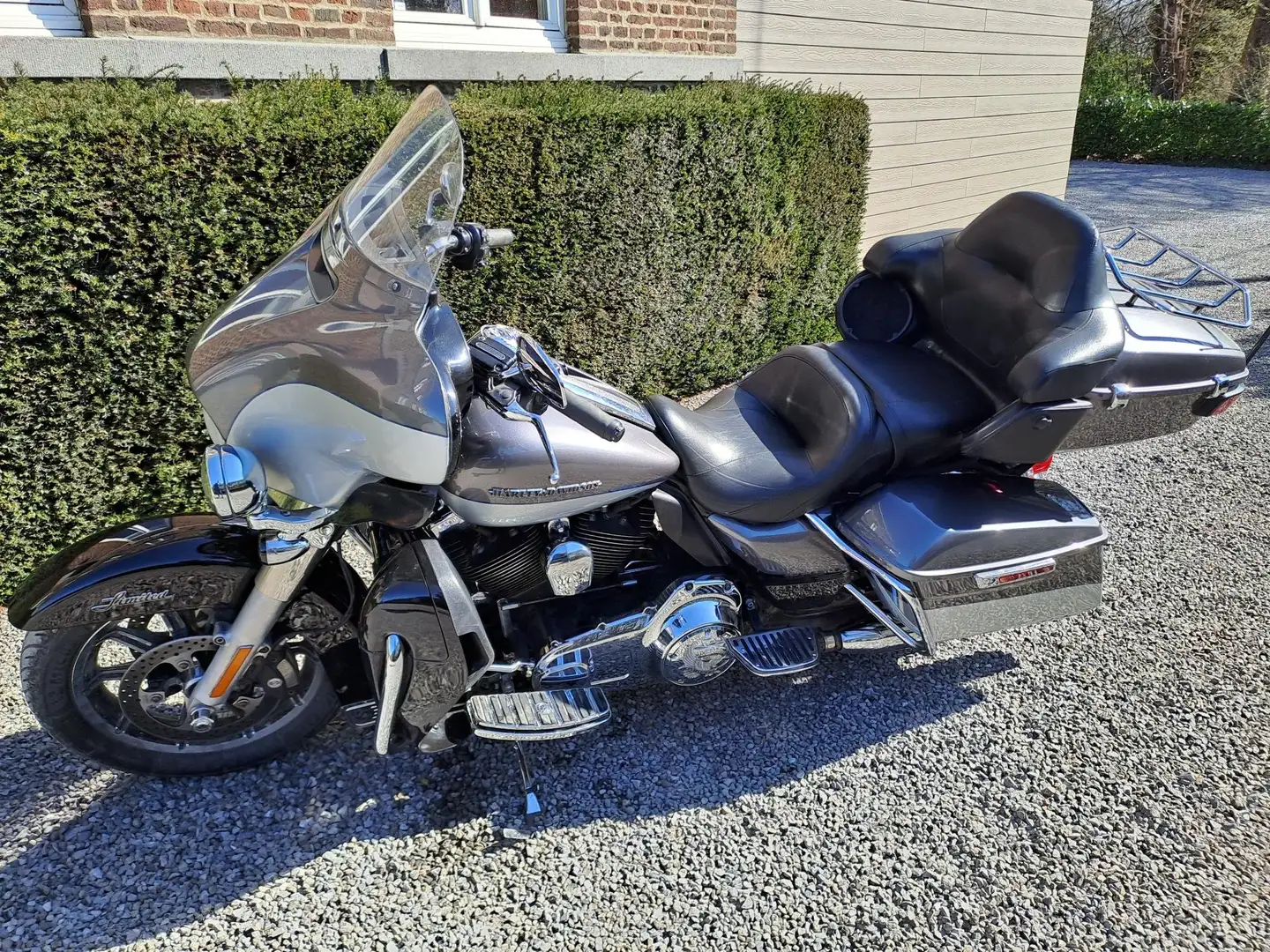 Harley-Davidson Electra Glide Ultra Limited Gris - 1