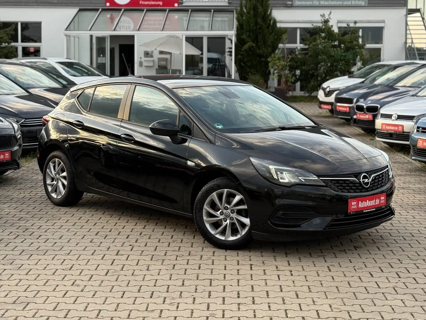 Opel Astra K Lim. 1.2 Turbo Edition*CAR-PLAY*SHZ*GRA* Noir - 1