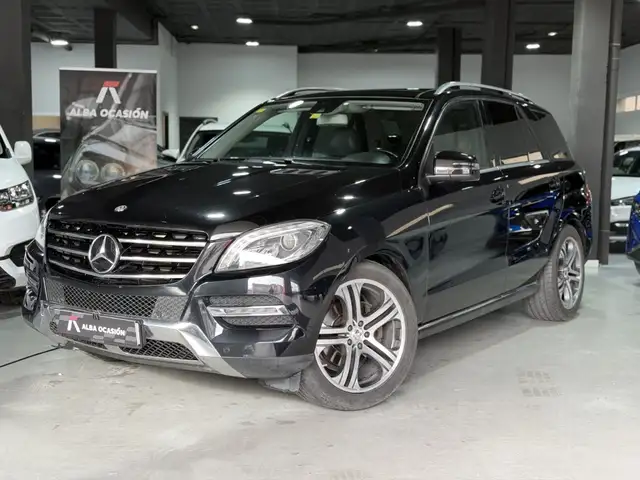 Mercedes-Benz ML 320 Todoterreno Automático de 5 Puertas