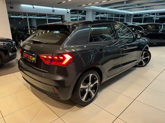 Audi A1 view 7