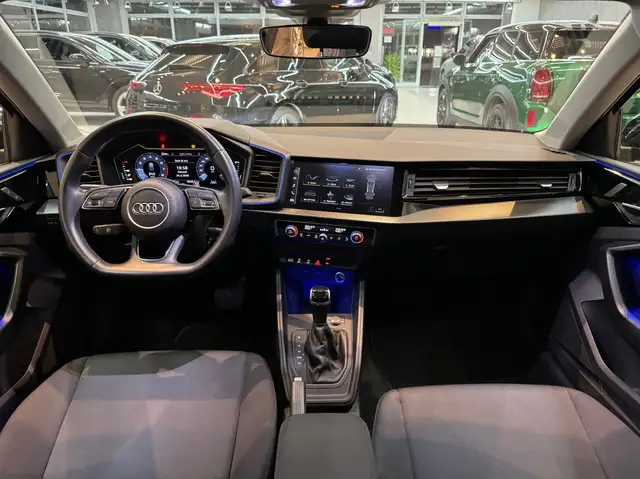 Audi A1 view 12