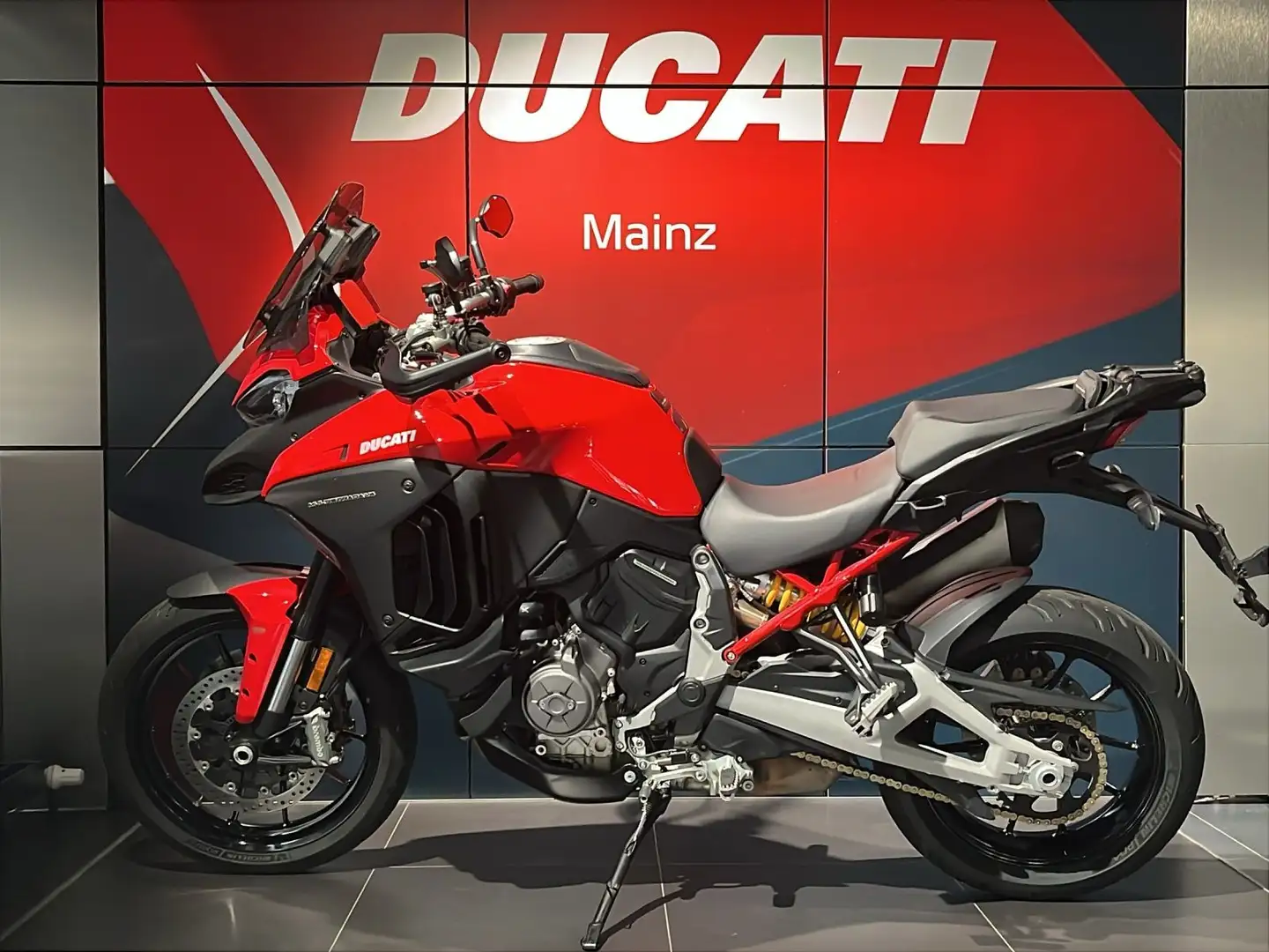 Ducati Multistrada V4 Multistrada V4 Piros - 2