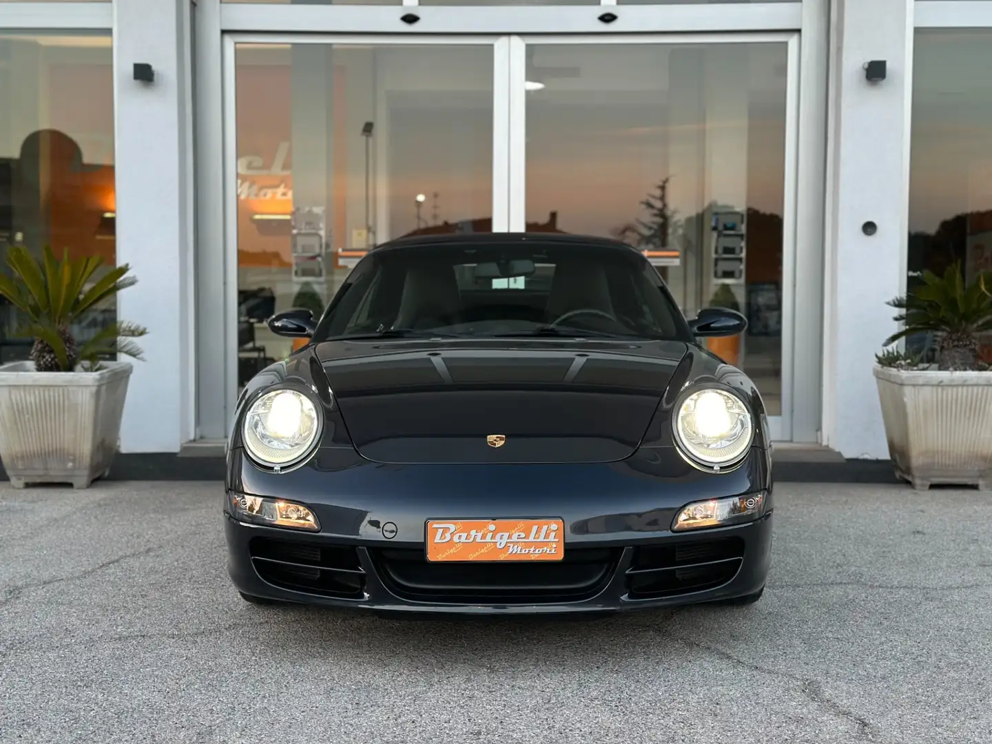 Porsche 911 997 Carrera 4S Cabriolet Bleu - 1