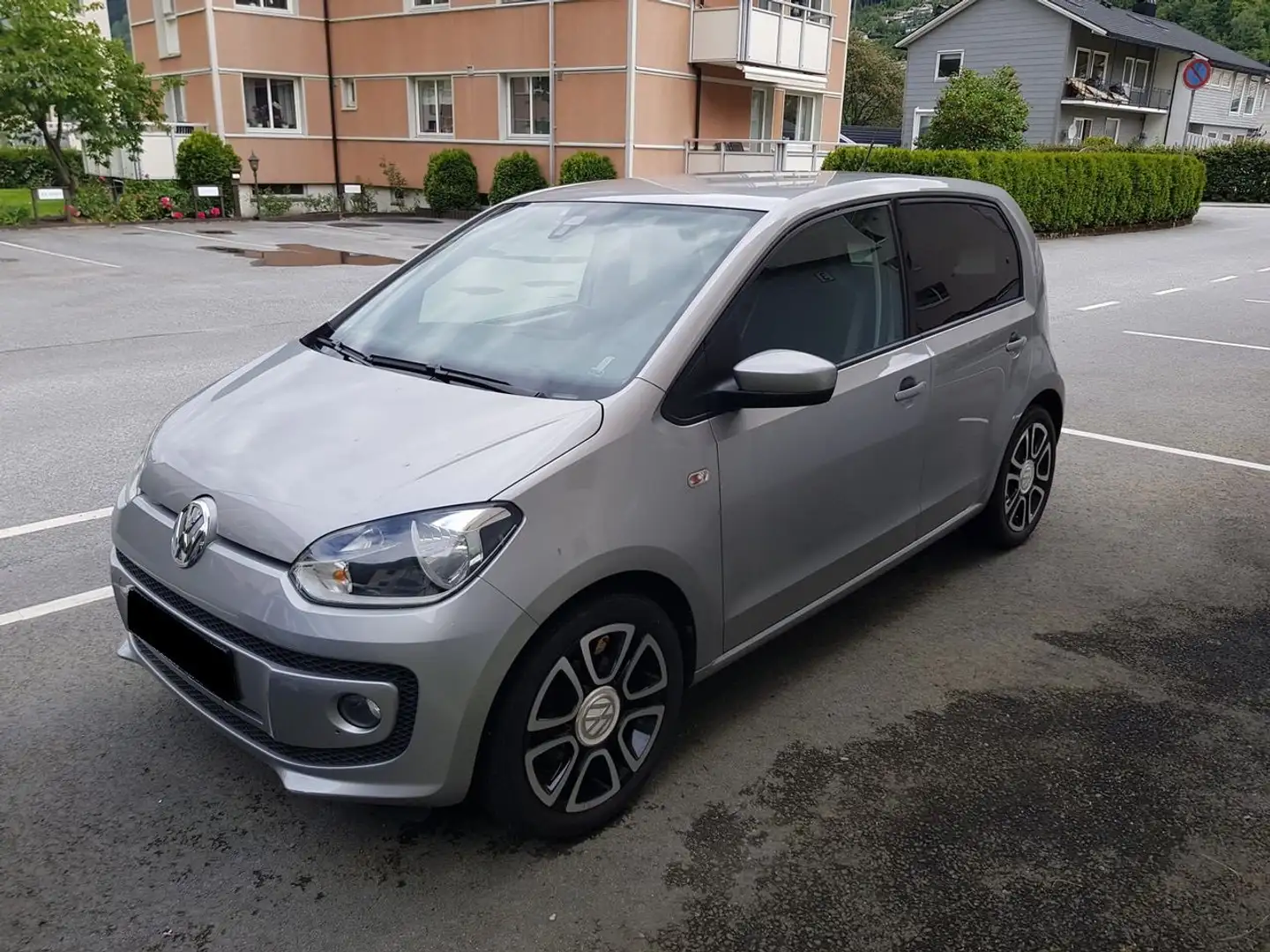 Volkswagen up! Up! 1.0i Move up! Argent - 2