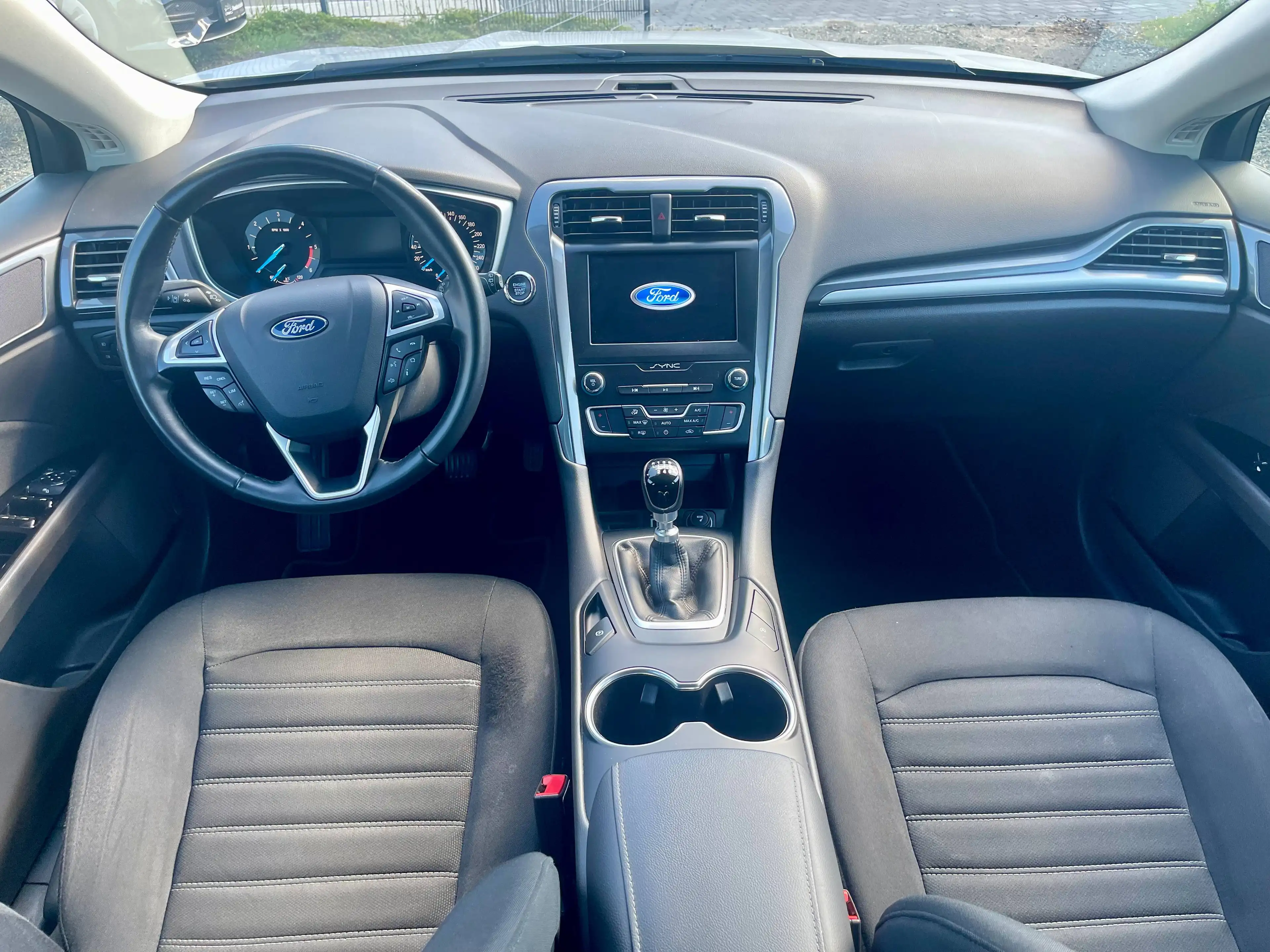 Ford Mondeo Trend*Ambiente*LM-Felgen*Fahrassistenz* — photo 10