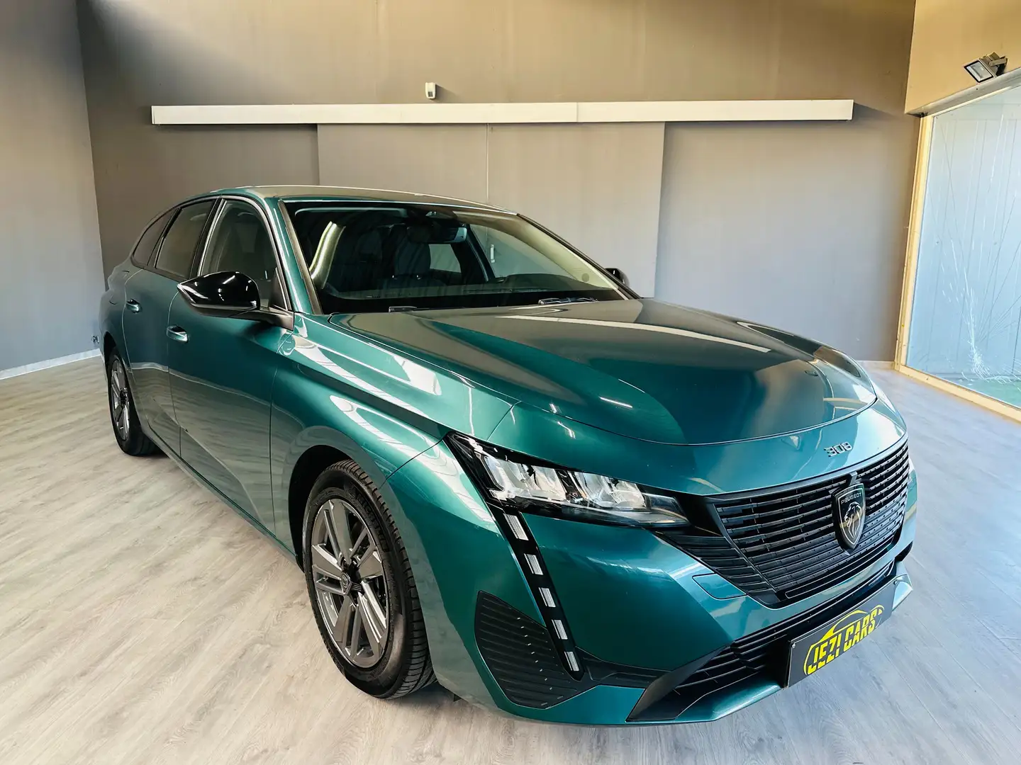 Peugeot 308 308 SW BlueHDi 130 EAT8 Active Pack Groen - 1