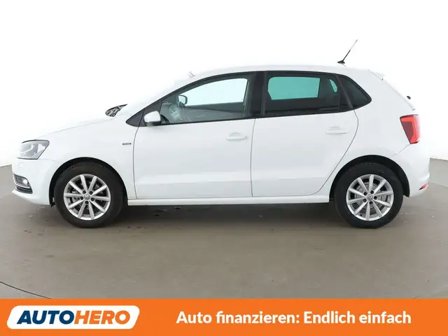 Volkswagen Polo view 3