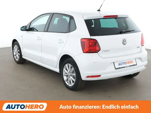 Volkswagen Polo view 4