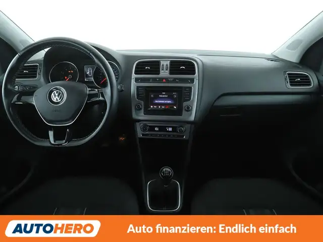 Volkswagen Polo view 12