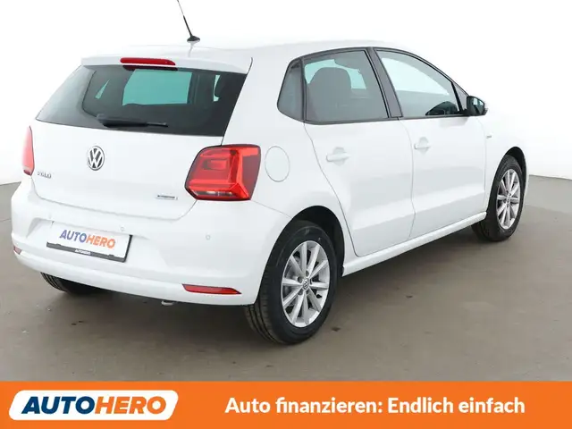 Volkswagen Polo view 6