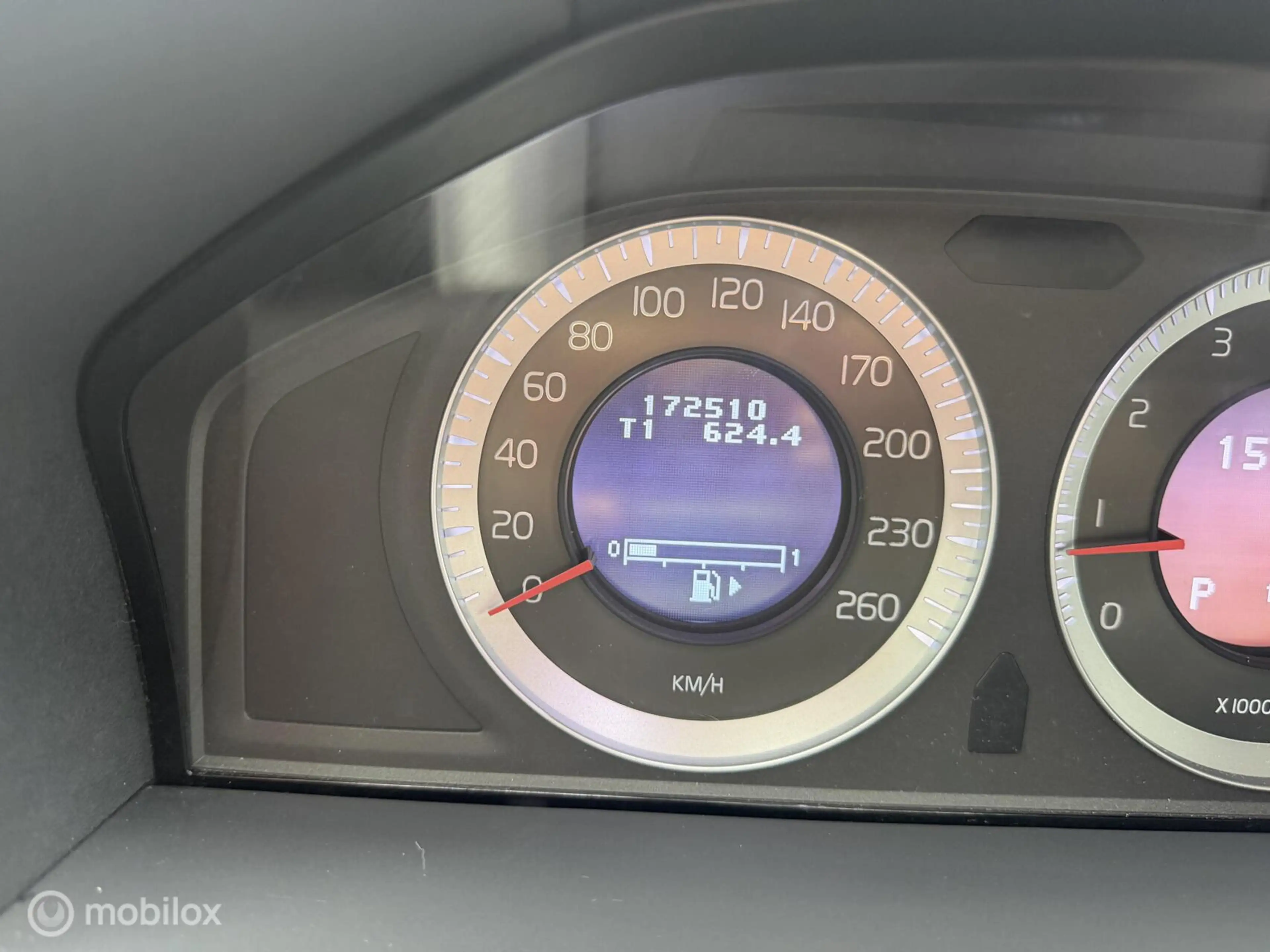 Volvo V70 2.5T Summum LEER / AUTOMAAT — photo 15