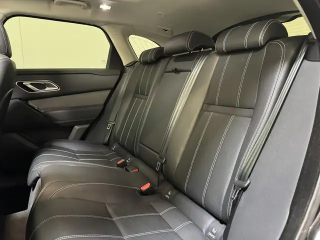 Land Rover Range Rover Velar view 10