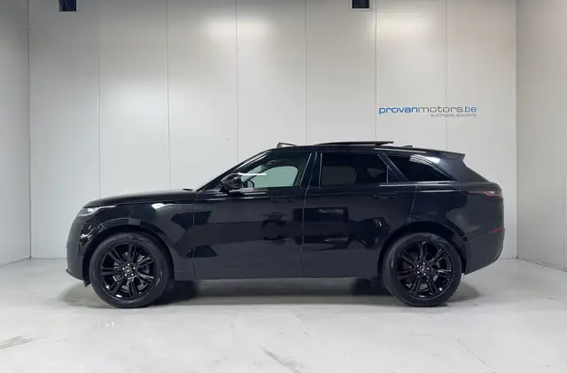 Land Rover Range Rover Velar view 8