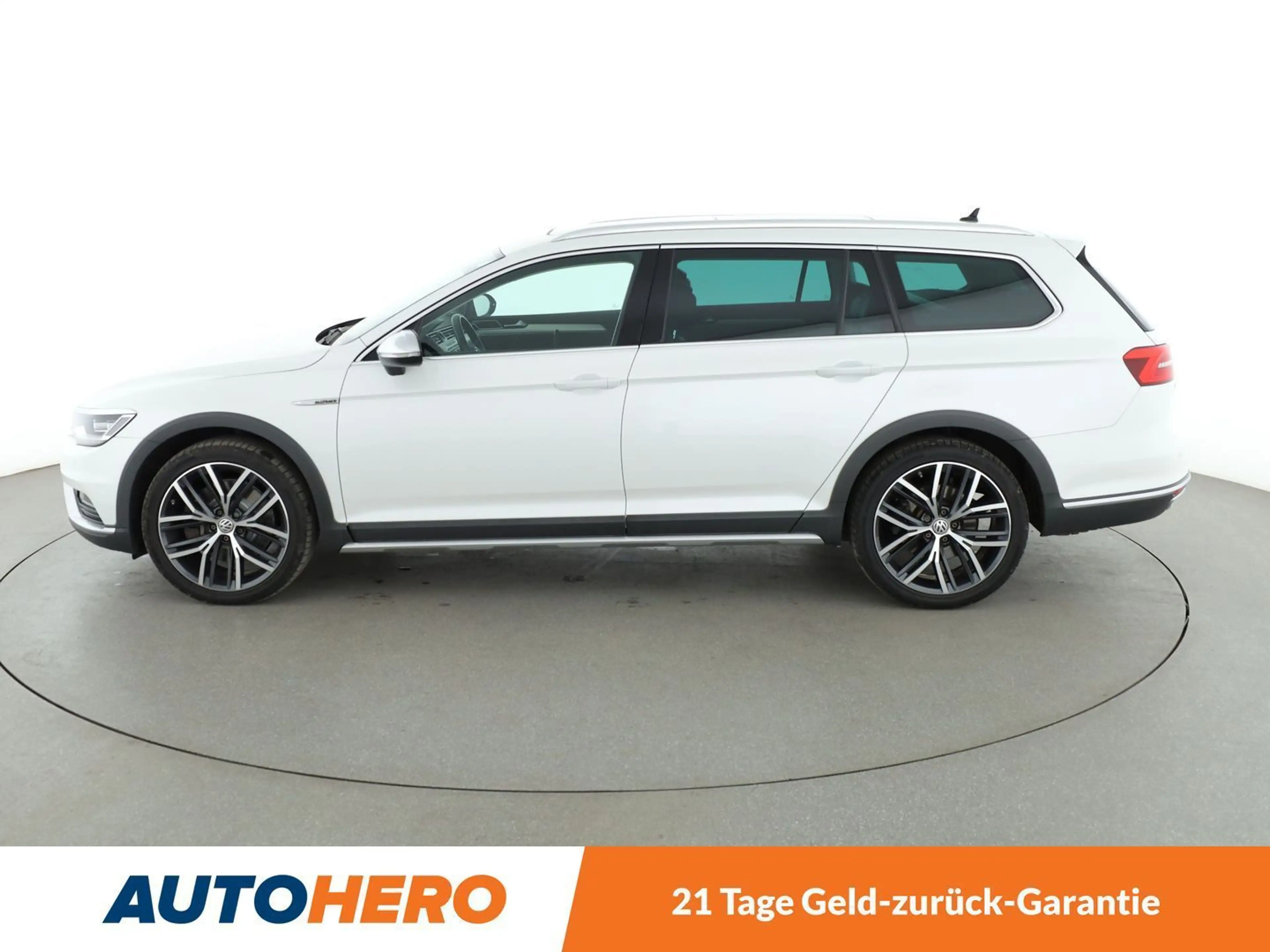 Volkswagen Passat Alltrack 2.0 TDI 4Motion BlueMotion Tech — photo 3