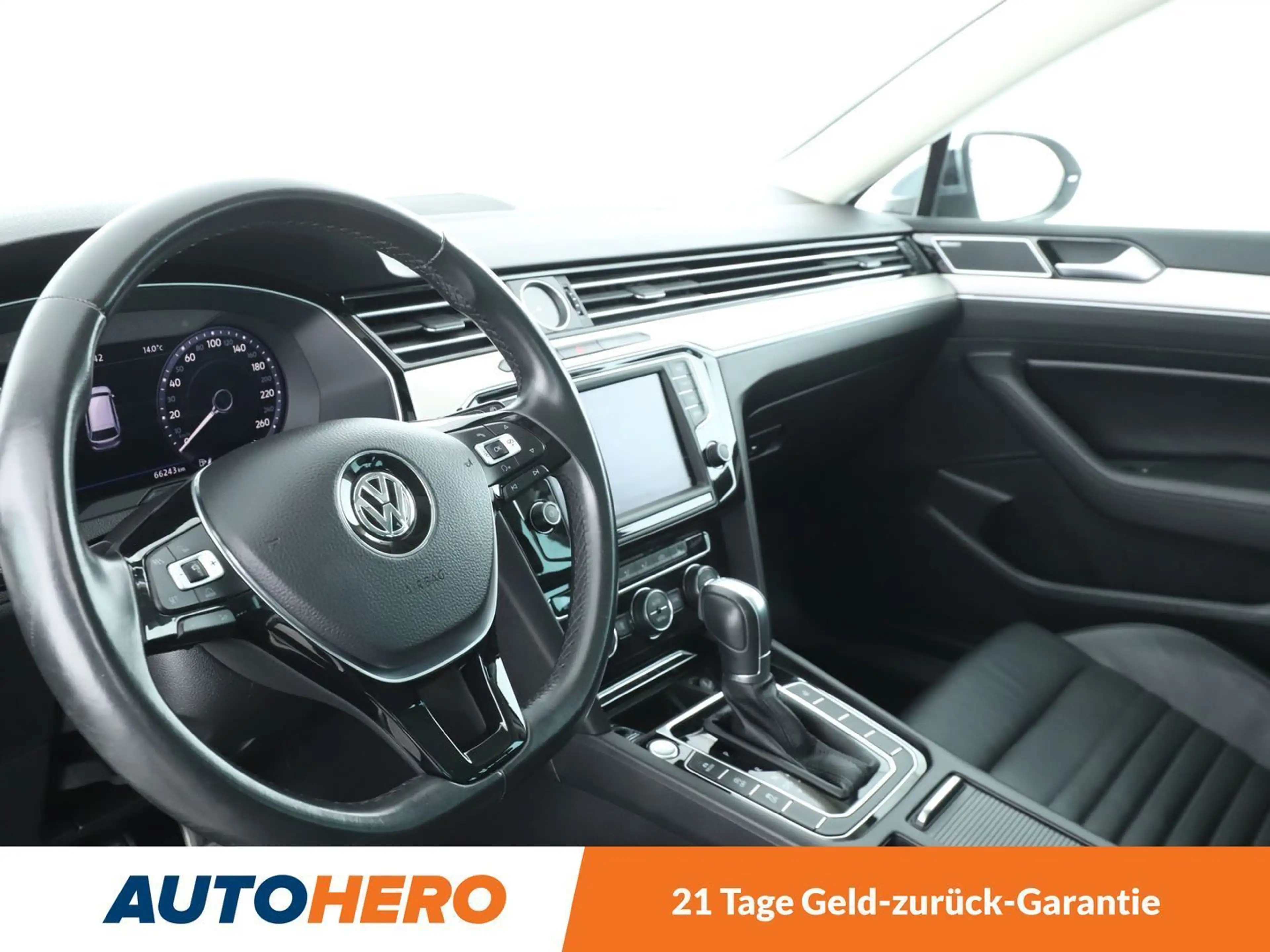 Volkswagen Passat Alltrack 2.0 TDI 4Motion BlueMotion Tech — photo 11