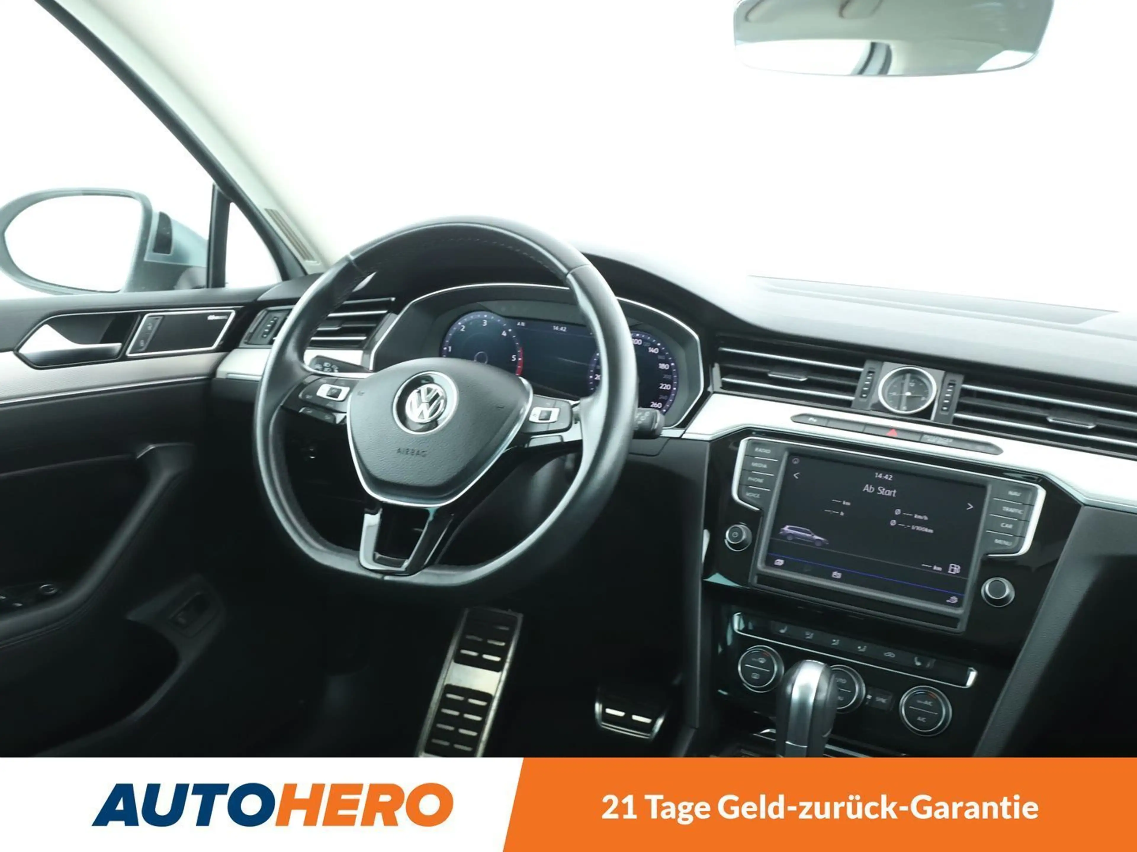 Volkswagen Passat Alltrack 2.0 TDI 4Motion BlueMotion Tech — photo 13