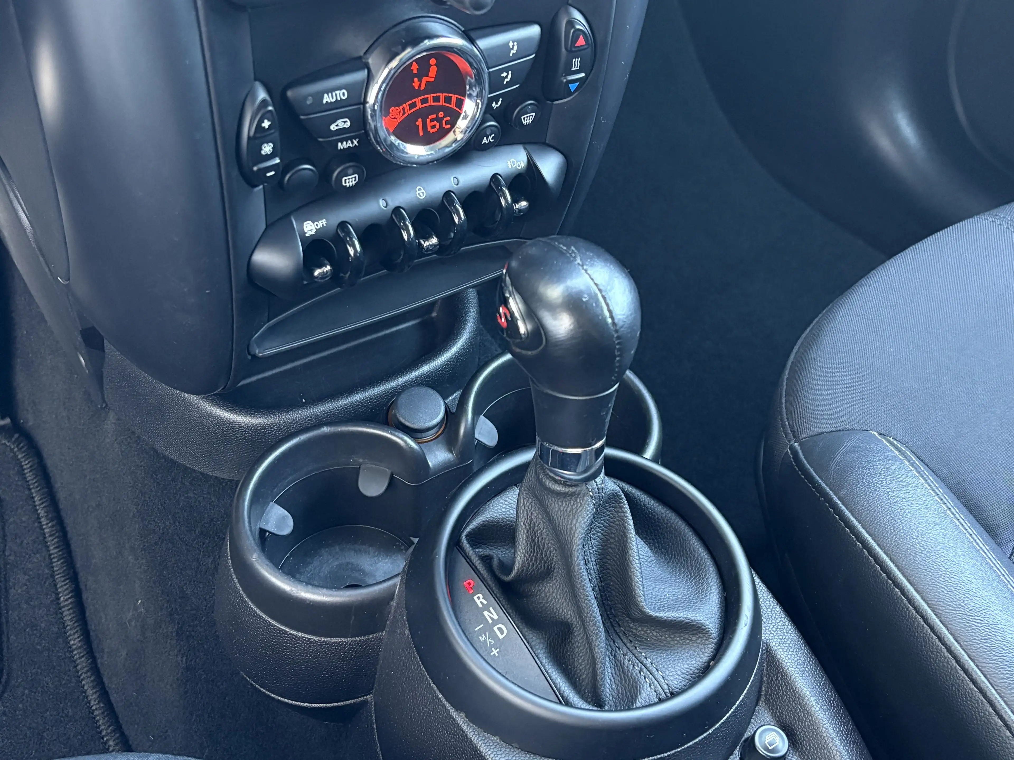 MINI Cooper SD Countryman Mini Countryman 2.0 D Cooper S — photo 8