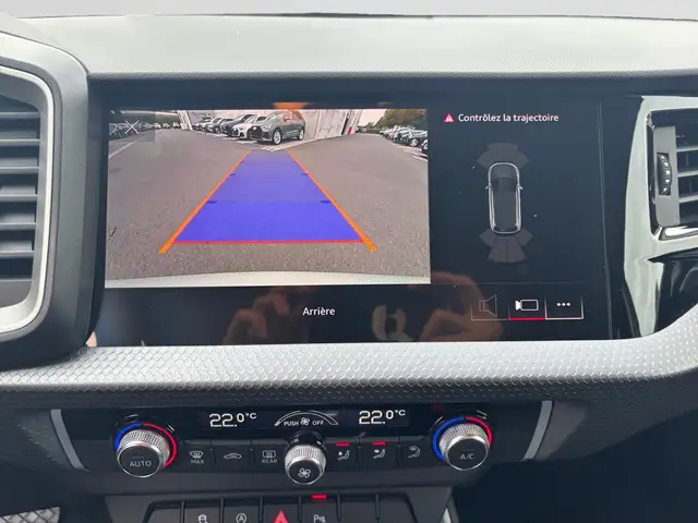 Audi A1 view 11