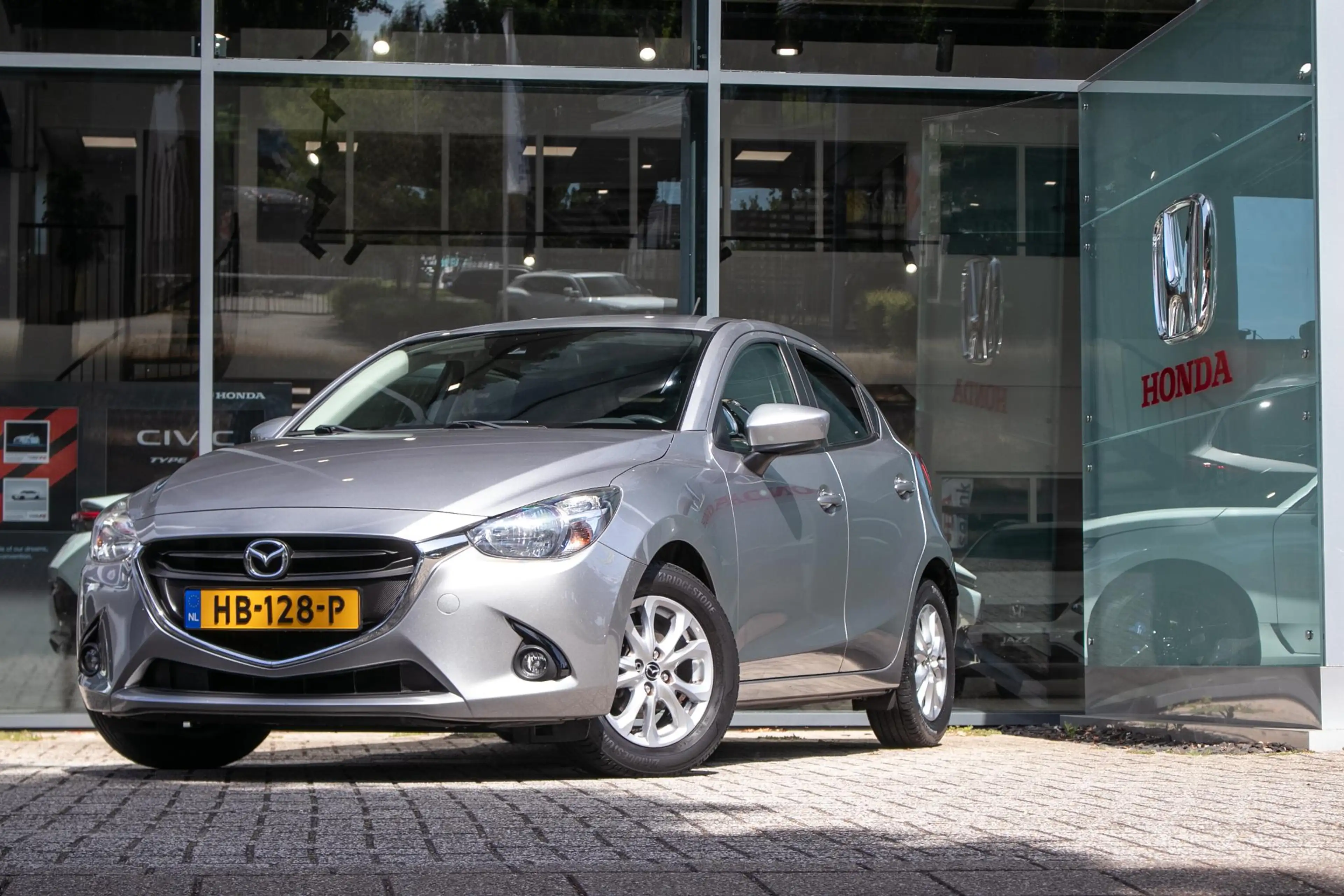 Mazda 2 1.5 Skyactiv-G Skylease+ - Dealer ond. | Cruise | — photo 12