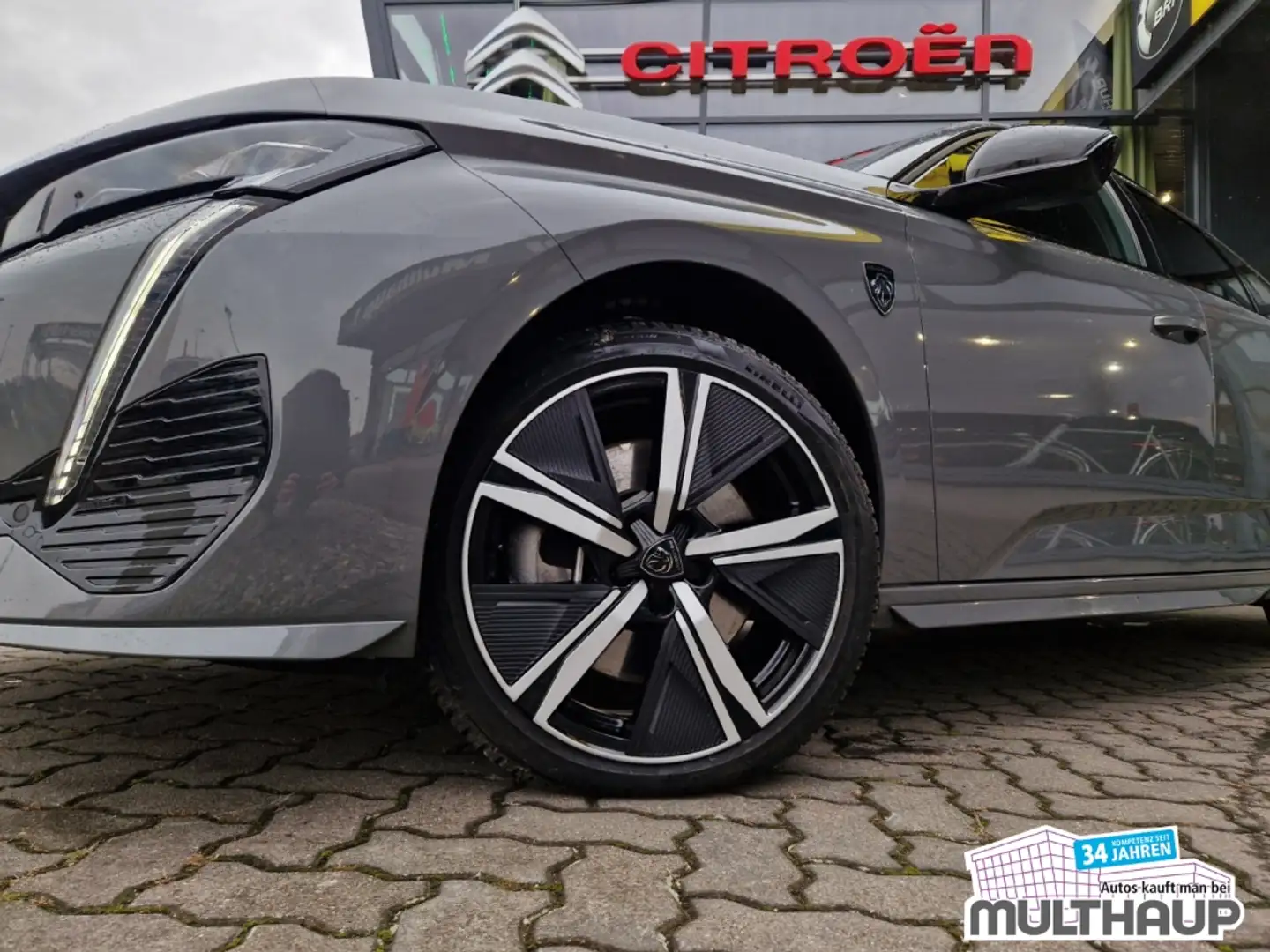 Peugeot 308 GT SW Plug-In Hybrid 225 EAT8 MATRIX ACC Grau - 2