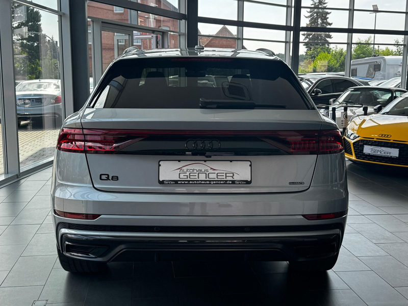 Audi Q8 quat. competition plus 3.0TDI "S-Line/Matrix" — photo 5