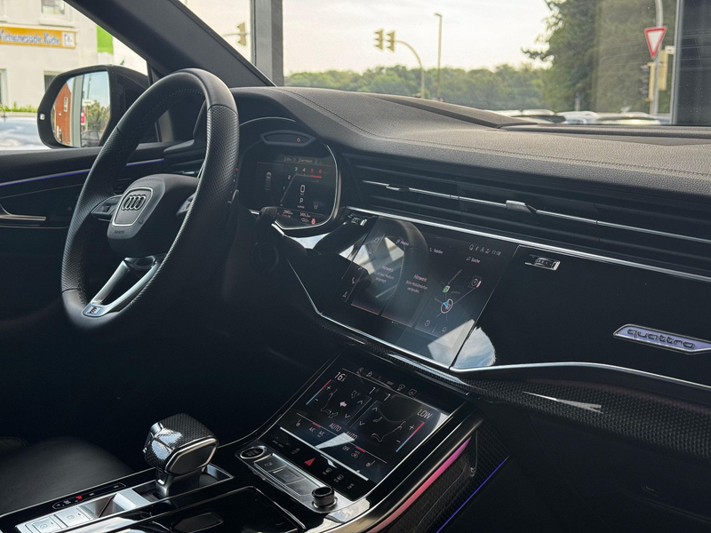 Audi Q8 quat. competition plus 3.0TDI "S-Line/Matrix" — photo 15