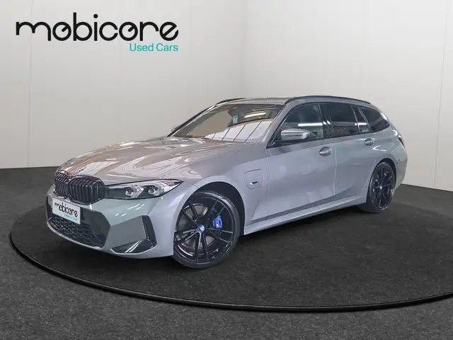 BMW 330 e Touring Pack M/ Hybride