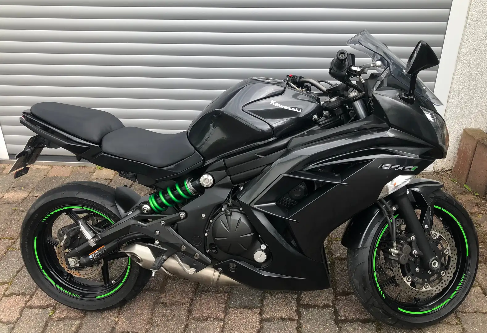 Kawasaki ER - 6 F ABS wenige Kilometer Top Zustand Gri - 2