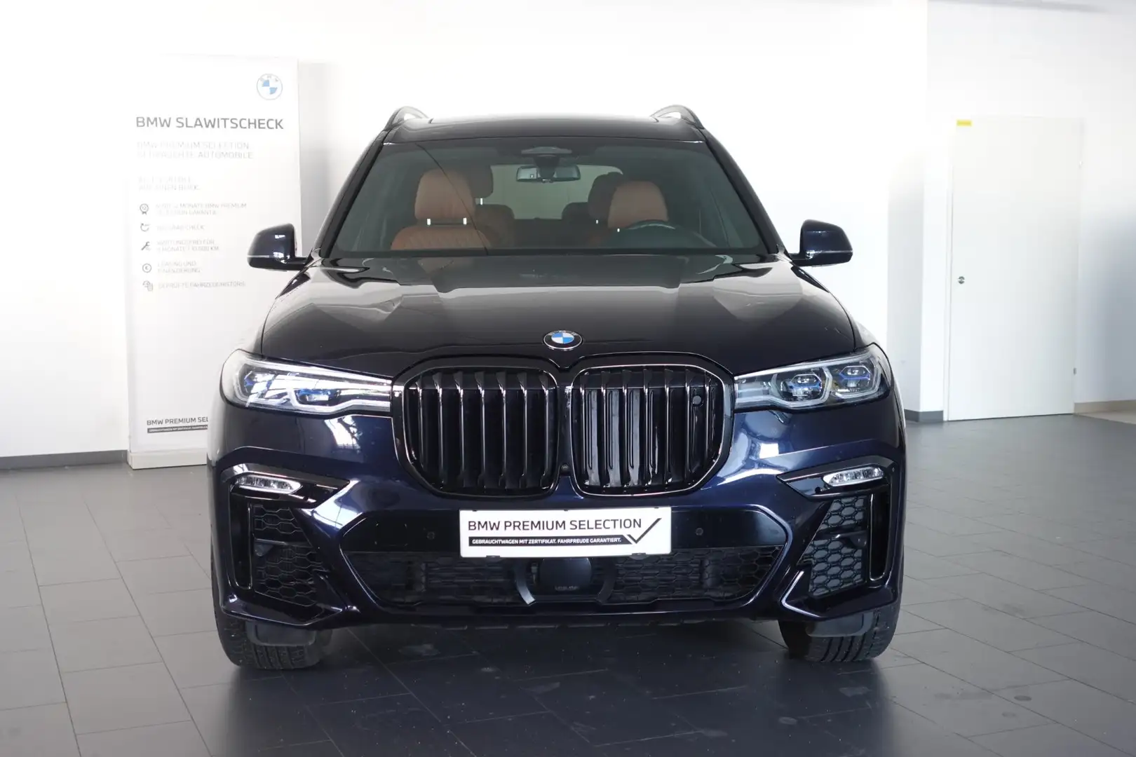 BMW X7 xDrive40d Schwarz - 2