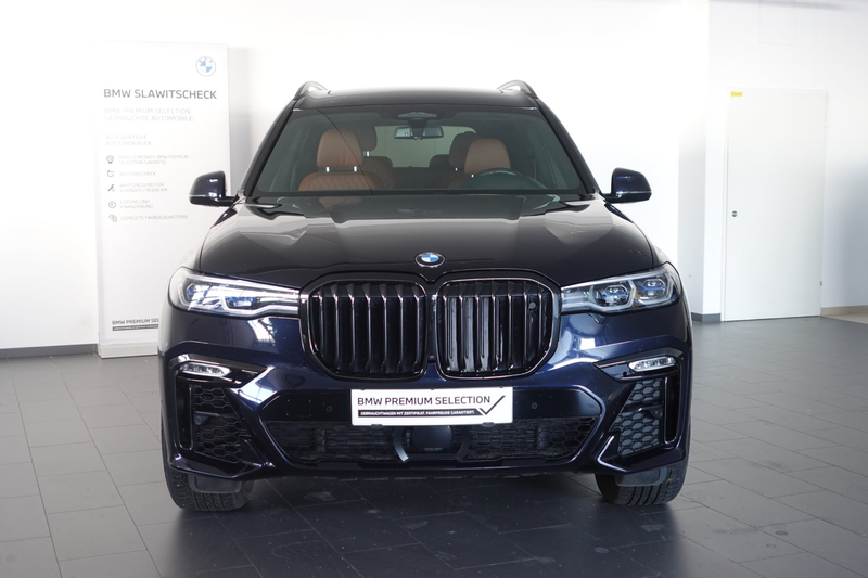 BMW X7 xDrive40d — photo 2