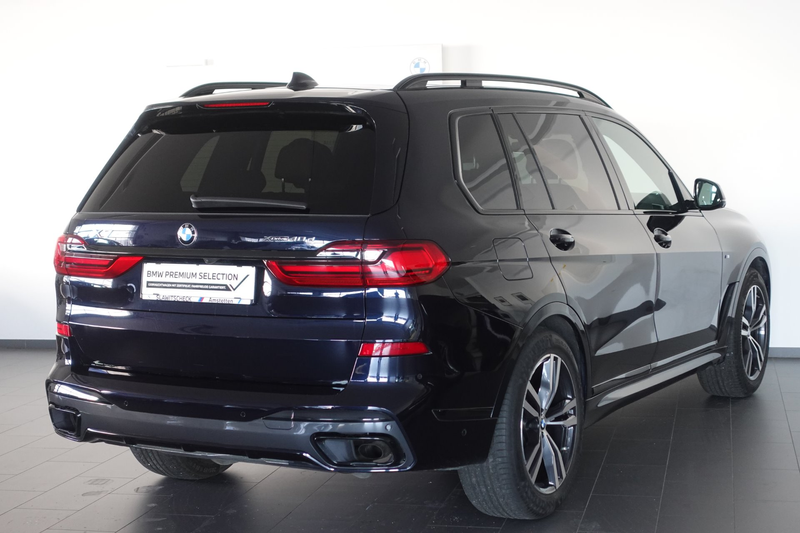 BMW X7 xDrive40d — photo 3
