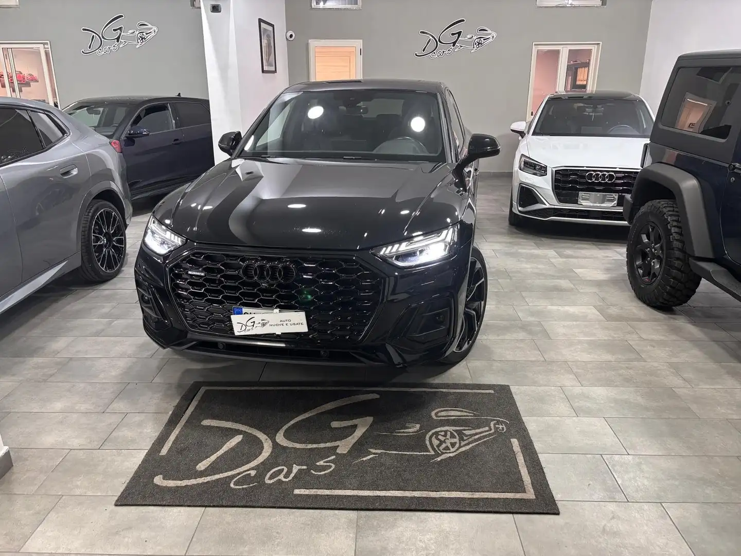 Audi Q5 SPORTBACK 40TDI S-TRONIC S-LINE QUATTRO TETTO-B&O Schwarz - 1