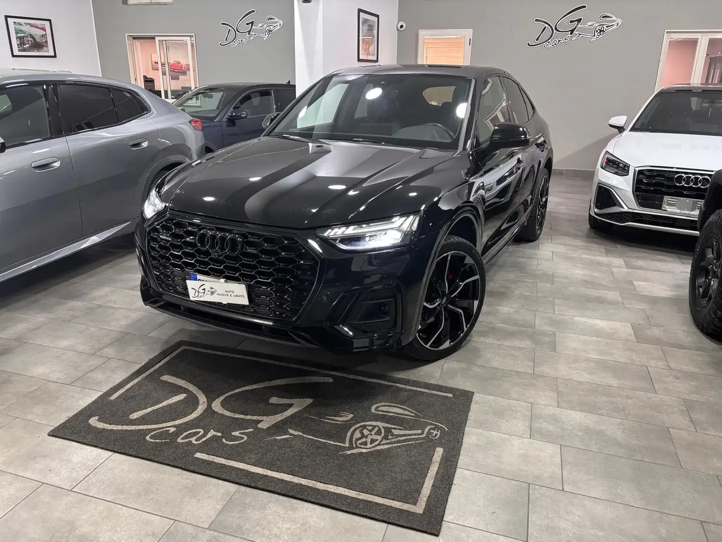 Audi Q5 SPORTBACK 40TDI S-TRONIC S-LINE QUATTRO TETTO-B&O Schwarz - 2