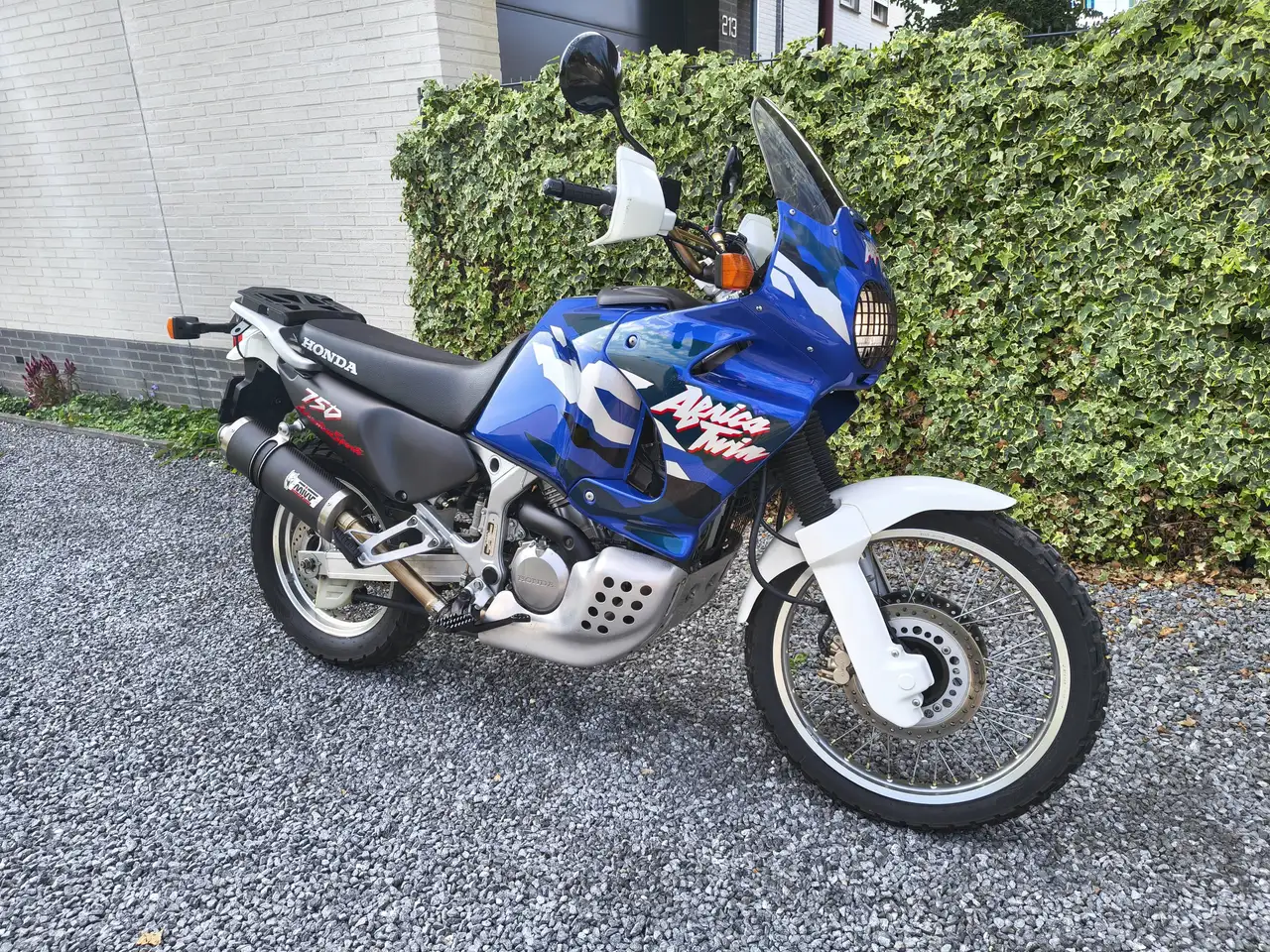 Honda XRV 750