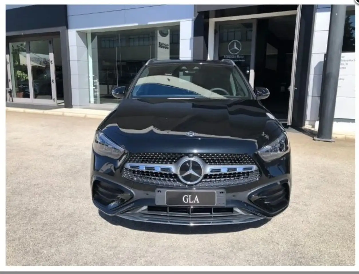 Mercedes-Benz GLA 2026