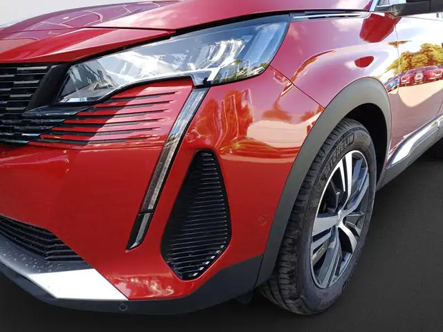 Peugeot 3008 view 11