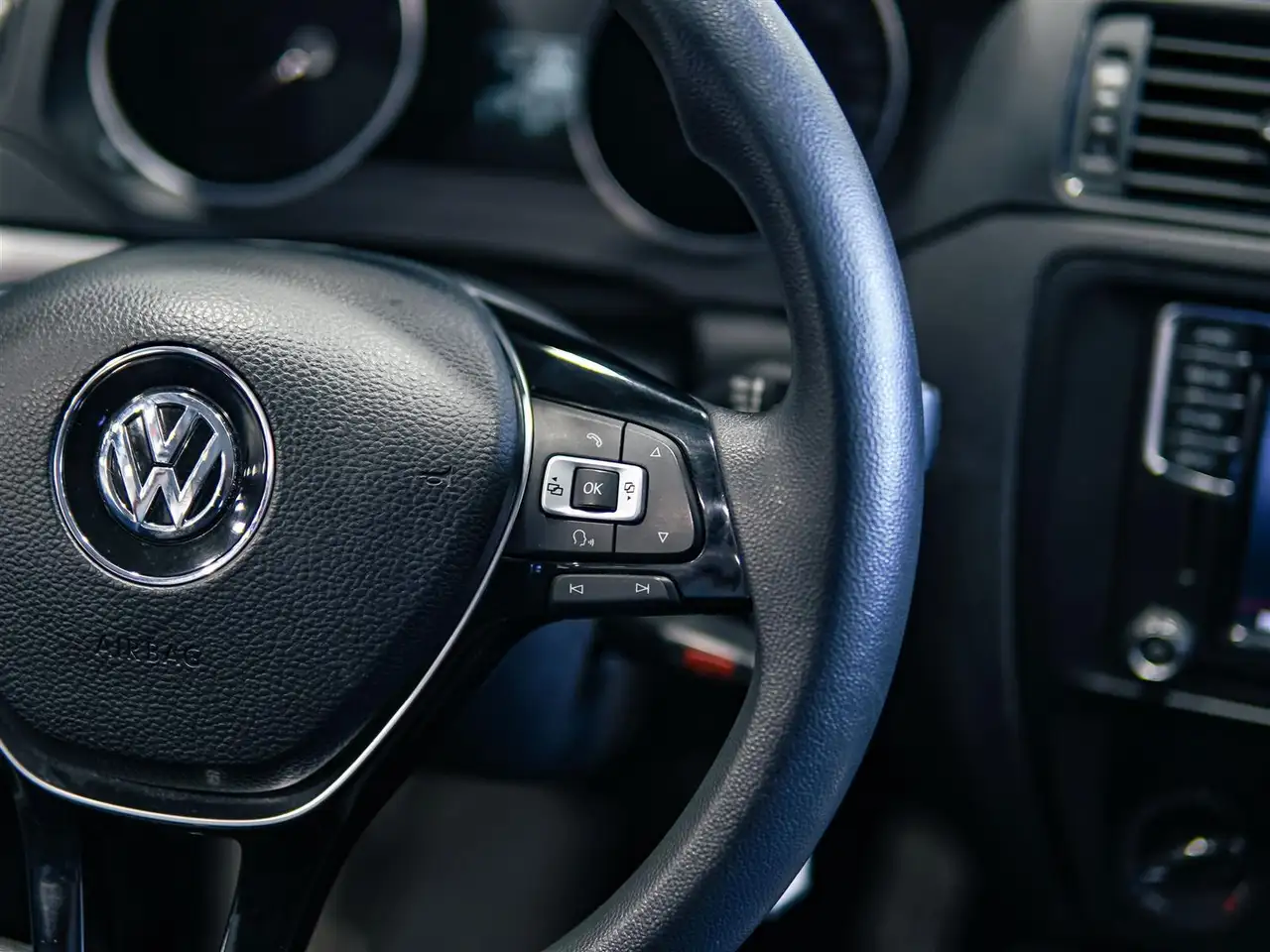 Volkswagen Jetta снимка Volkswagen Jetta